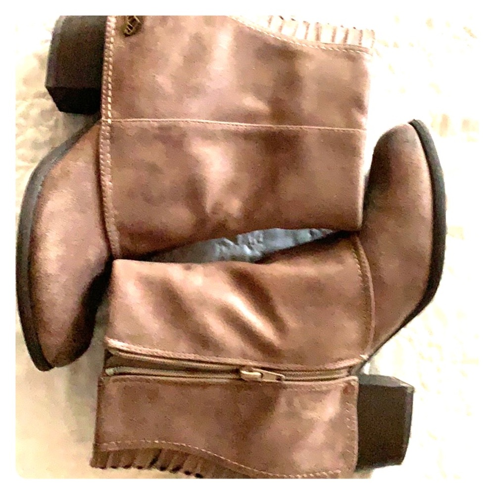 Fergalicious Booties Size 9.5M Excellent Condition